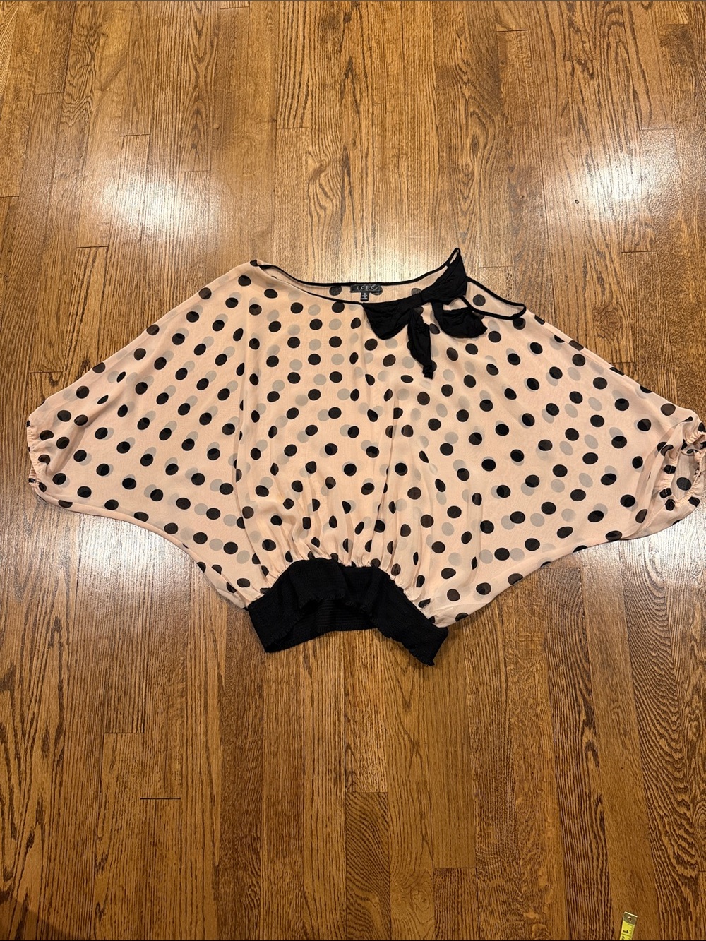 TCEC Polka Dot Pink & Black Women's blouse batwing sleeve and open shoulder sz S